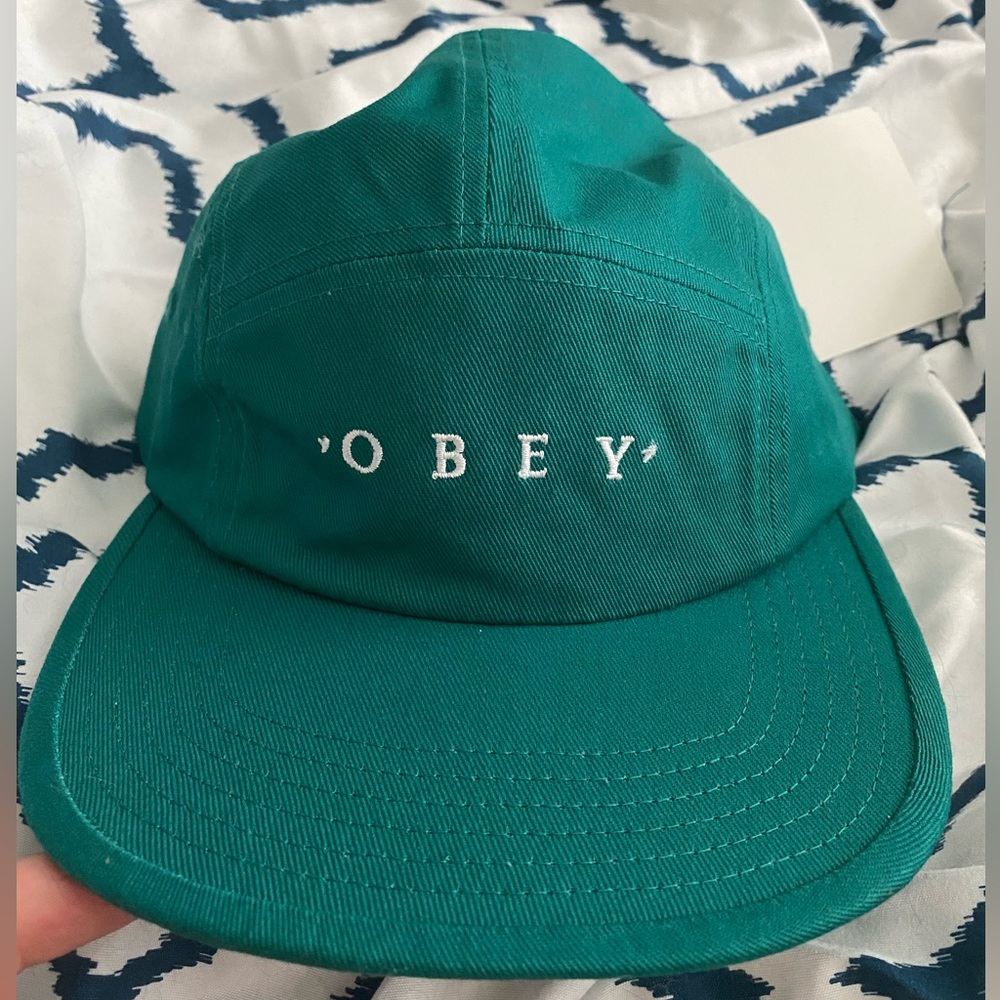 Strap back cap